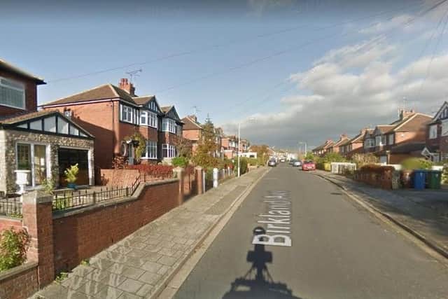 Birkland Avenue, Mansfield Woodhouse, where the child was approached.