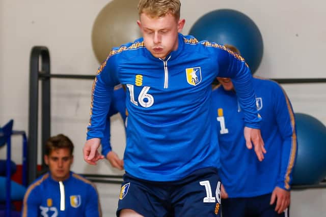Willem Tomlinson goes through his paces.