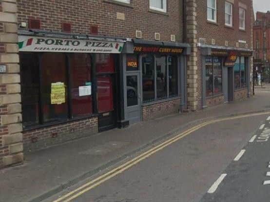 Porto Pizza takeaway in Whitby.