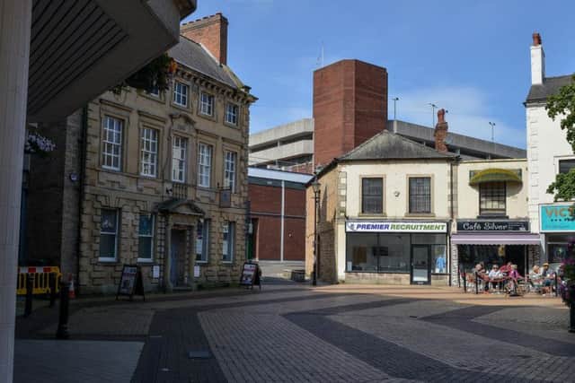 Mansfield Now and Then, West Gates, Mansfield.