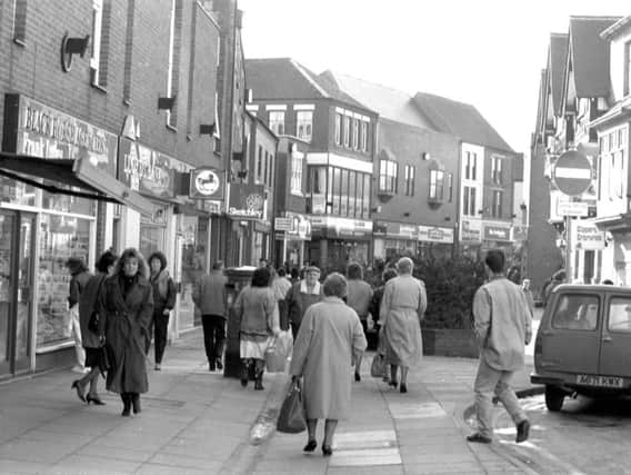 1990 Sutton Lowe Street.