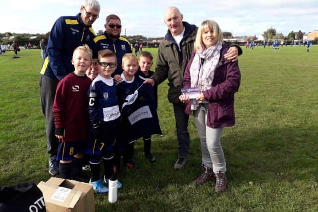 Beaufort United Blues with Lisa and Carl