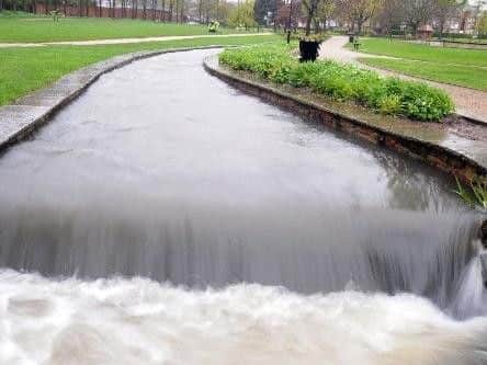 Flood alert issued for Mansfield's River Maun