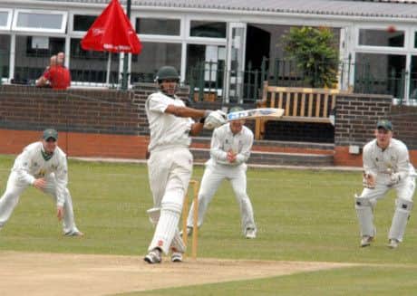 NMAC Rolls Royce Leisure v Farnsfield
Rolls Adeel Shafique