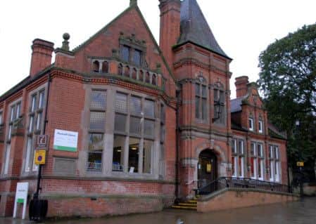 10-2584-1Hucknall Library.