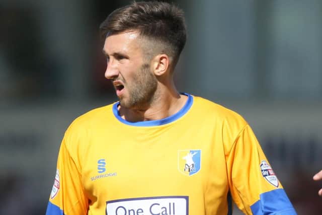 Mansfield Town's new boy Ollie Palmer  -Pic by:Richard Parkes