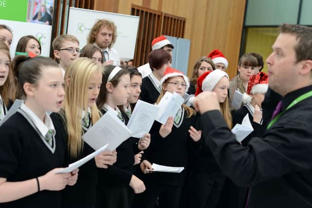 Garibaldi Choir sing at Kings Mill Hospital.