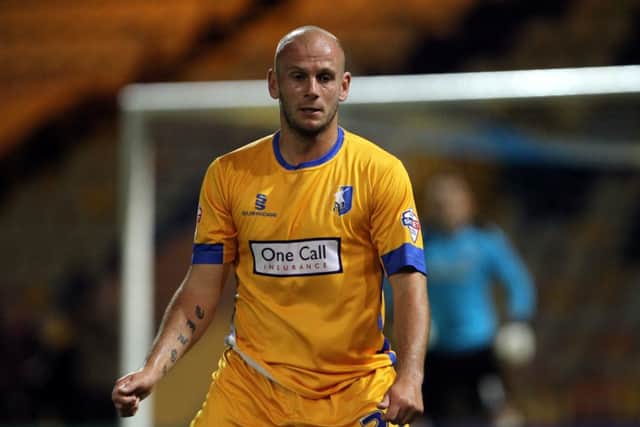 Adam Murray has been named as the new manager of Mansfield Town