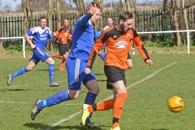 Thorne Colliery v Bilsthorpe Celtic action.