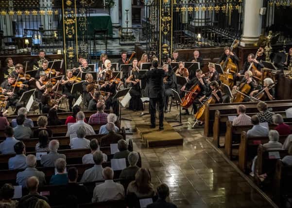 Sinfonia Viva in action at Derby Cathedral