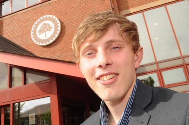 NMAC11-1343-1

Coun Tom Hollis the country's youngest councillor pictured at Ashfield District Councils offices on Monday