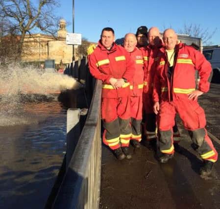 Nottinghamshire Fire and Rescue sent their High Volume Pump Crew and Enhanced Logistics Support Teamwent to York  to assist with the floods