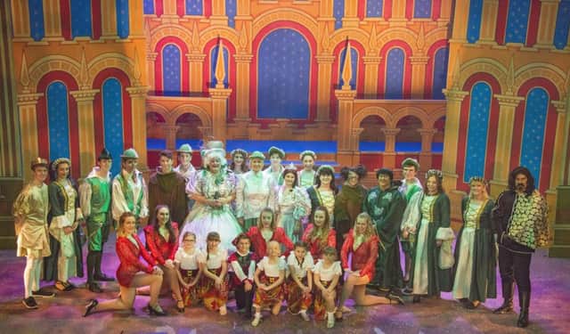 The Mansfield Hospital's Theatre Troupe cast of Robin Hood and the Babes in the Wood at the Mansfield Palace Theatre.