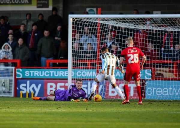 Mansfield Town's  Matt Green goes close at Crawley - Pic Chris Holloway - The Bigger Picture