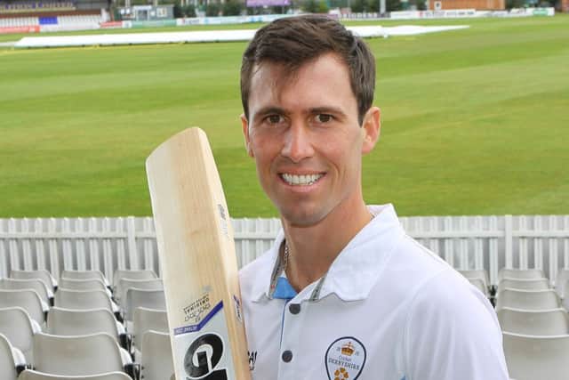 Derbyshire CCC 2015 squad, skipper Wayne Madsen