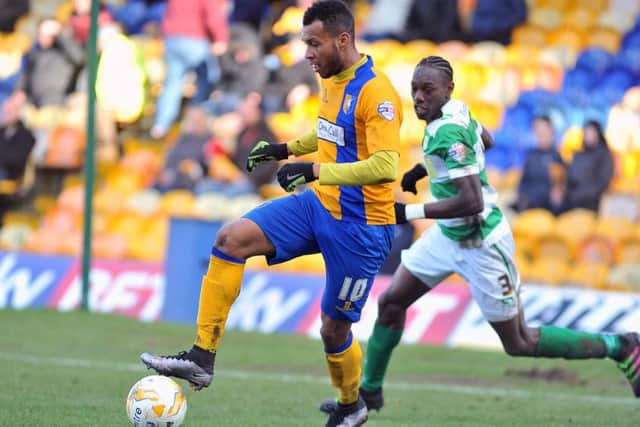 Matt Green takes on Yeovils Nathan SmithMansfield Town v Yeovil Town - Skybet League Two - One Call Stadium - Saturday 20 Feb 2016 - Photographer Steve Uttley
