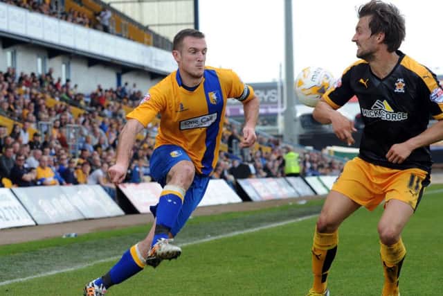 Mansfield Town v Cambridge Utd.Lee Collins makes run down the left.