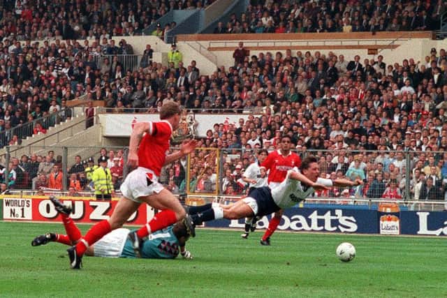 Nottingham Forest goalkeeper Mark Crossley (on ground) brings down Tottenham Hotspur striker Gary Lineker (right, white shirt) to give away a penalty, during their 1991 FA Cup Final football match at Wembley Stadium, London. ... FA Cup 1991 Lineker penalty ... 18-05-1991 ... London ... UK ... Photo credit should read: CROFT   MALCOLM CROFT/Unique Reference No. 1292649 ...