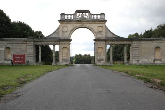 NWGU scene shots Clumber Park Entrance