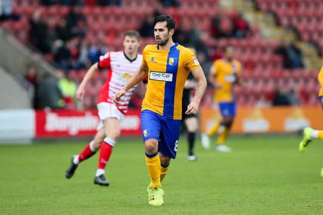 Mansfield Town's Chris Clements - Pic by Chris Holloway