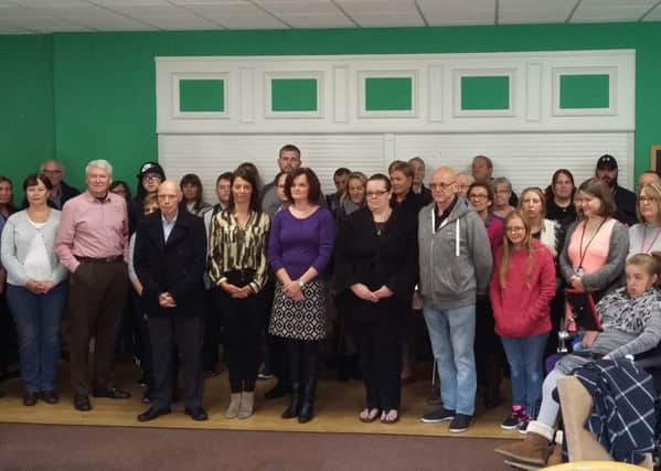 Dozens of residents have met with Ashfield MP Gloria De Piero and Nottinghamshire County Councillor Steve Carroll to raise their concerns about the serious safety issues affecting the A60 by Harlow Wood.
More than 40 people gathered at Portland College.