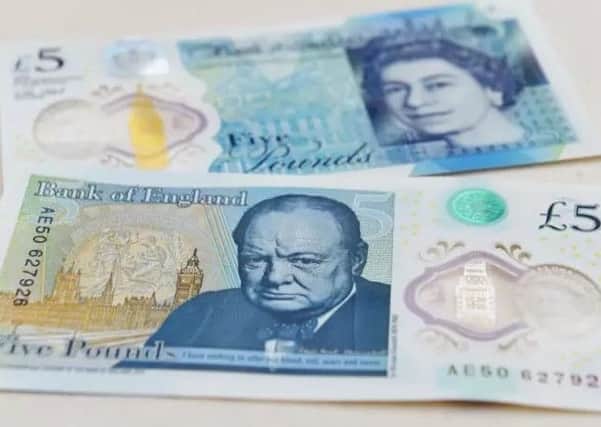Is your fiver a fake?
