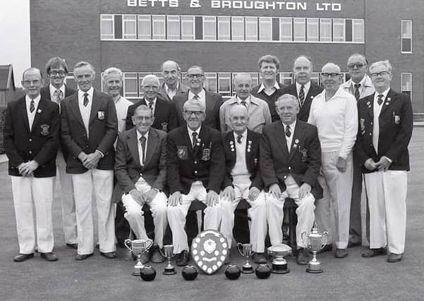 1981 Ashfield Bowlers with Trophies