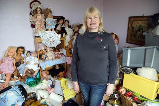 Shut-Ins Series 2: - Britain's Biggest Hoarders, (Sue and Neil)