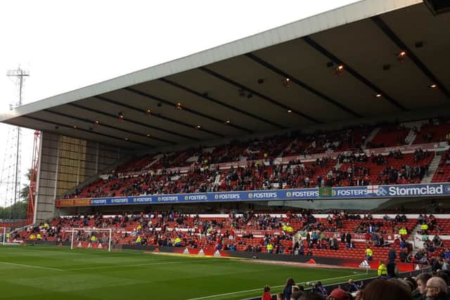 Forest blogger Lee Clarke is calling on fans to roar the team to Championship survival.