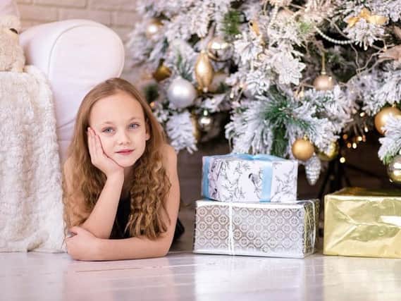 These cute videos show what happens when kids review Christmas toy catalogues.