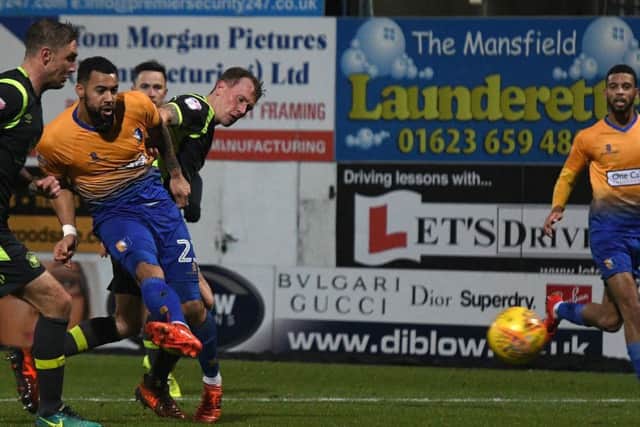 Picture Andrew Roe/AHPIX LTD, Football, EFL Sky Bet League Two, Mansfield Town v Carlisle United, One Call Stadium, 01/01/18, K.O 3pm
Mansfield's Kane Hemmings has a shot on goal
Andrew Roe>>>>>>>07826527594