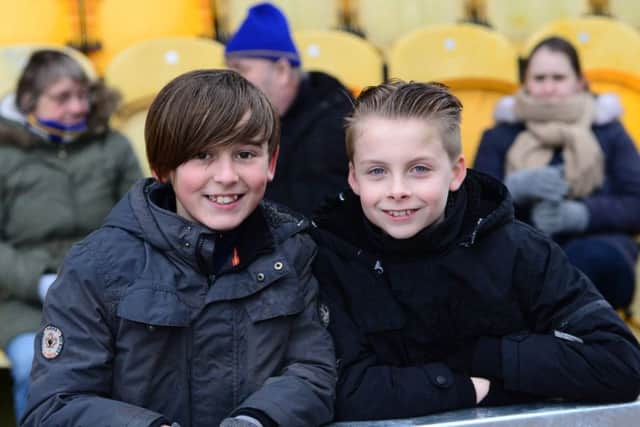 Picture by Howard Roe/AHPIX.com;Football; EFL SkyBet League Two;
Mansfield Town v Barnet
03/02/2018 KO 3.00pm; ;Field Mill
copyright picture;Howard Roe;07973 739229
Mansfield's Barnet's