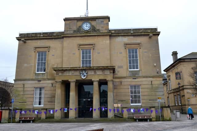 Mansfield Town Hall, Market Place