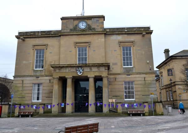 Mansfield Town Hall, Market Place