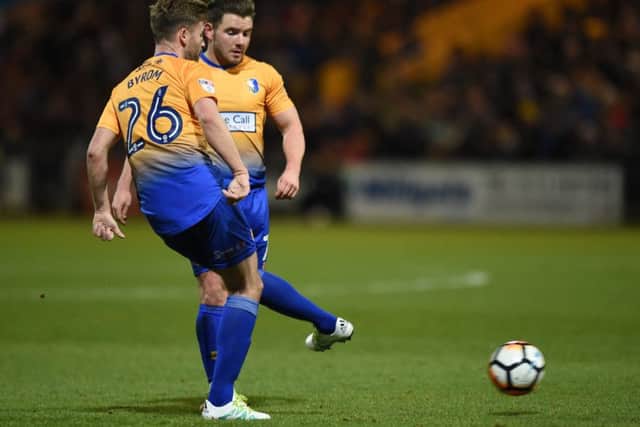 Picture by Howard Roe/AHPIX.com;Football; FA Cup;3rd Round;
Mansfield Town v Cardiff City
16/1/2018 KO 7.450pm; ;Field Mill
copyright picture;Howard Roe;07973 739229

Mansfield's  Joel Byrom takes the free kick
