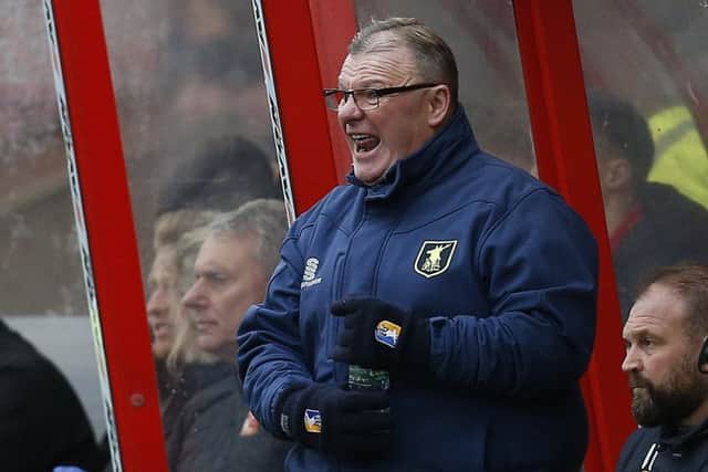 Picture by Gareth Williams/AHPIX.com; Football; Sky Bet League Two; Swindon Town v Mansfield Town; 10/2/18 KO 15.00; The Energy Check County Ground; copyright picture; Howard Roe/AHPIX.com; Mansfield boss Steve Evans has strong words with his side