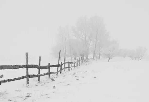 Weather warnings are in force for Nottinghamshire throughout the weekend.