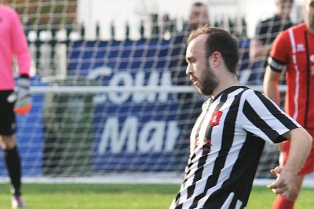 Clipstone FC v AFC Mansfield.Mansfield's Camaron Dear in second half action.