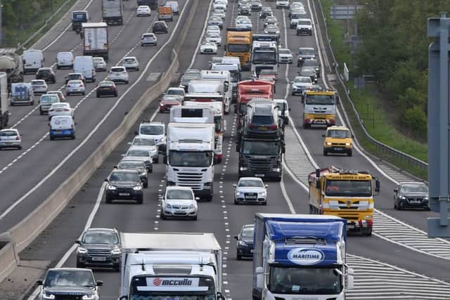 Traffic on the M1 before junction 33.