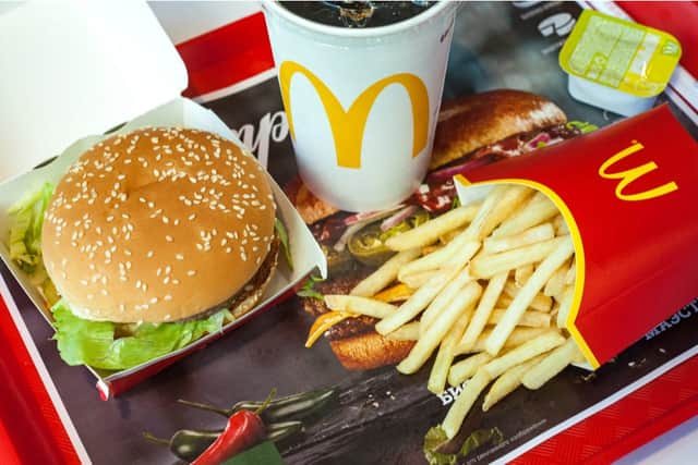 Dine-in service will resume from 22 July (Photo: Shutterstock)